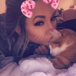 Meet your Posher, Dani